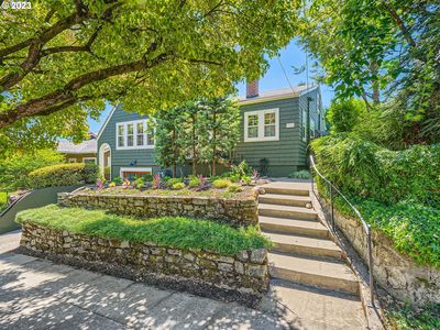 7214 SE Yamhill St, Portland, OR, 97215