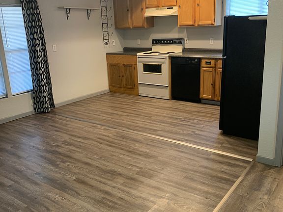 5th image of 200 N Baumann Ave
