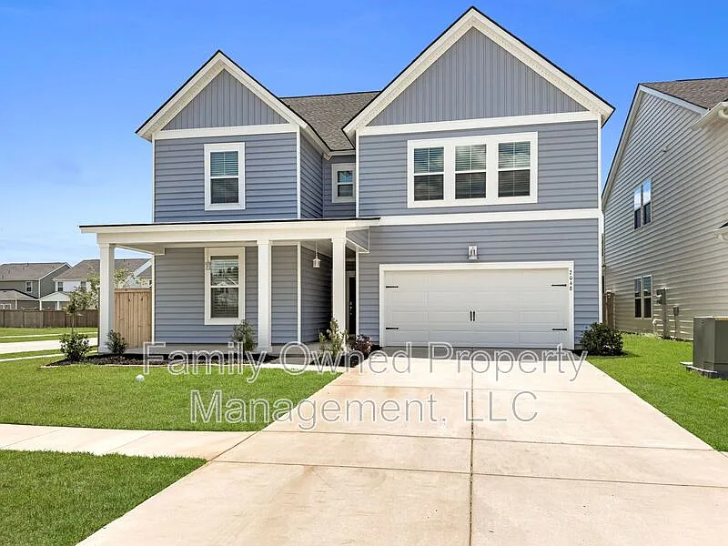 4 bed, 3.5 bath, 2993 sqft, $3,500 — Photo 4