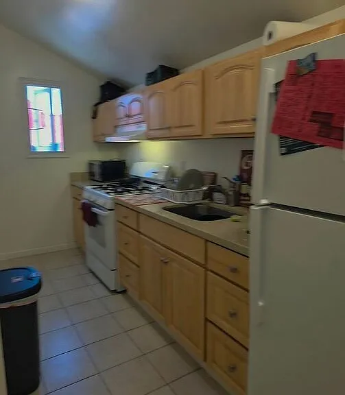1738 Alcatraz Ave #2 — Photo 17