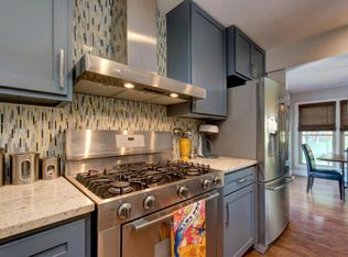 2556 S Camber Ave, Springfield, MO 65809