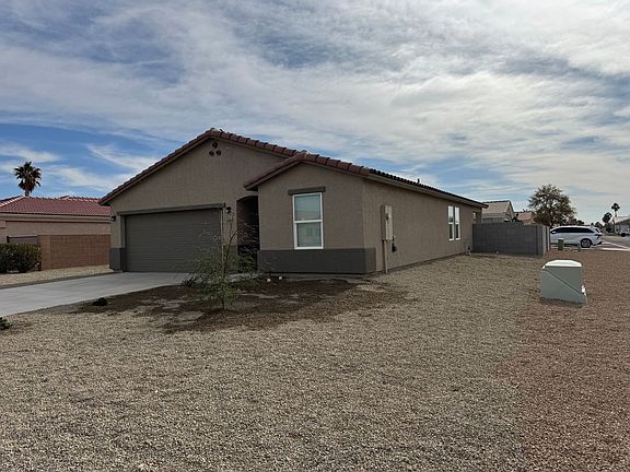 3rd image of 1840 E Clb House Way