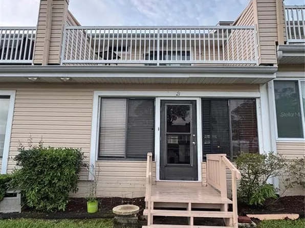 11001 SE Sunset Harbor Rd #D21, Summerfield, FL 34491