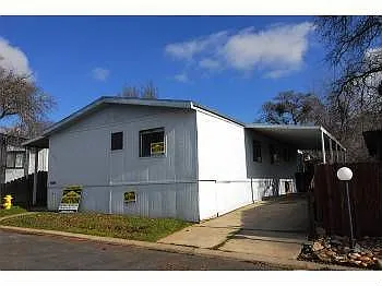 5938 Oak Dr photo 1