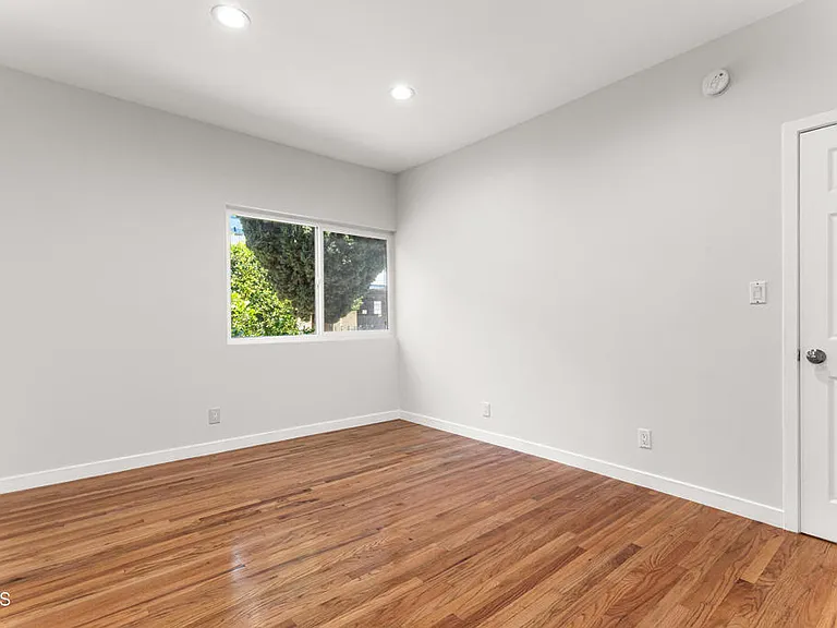 4606 Greenwood Pl — Photo 7