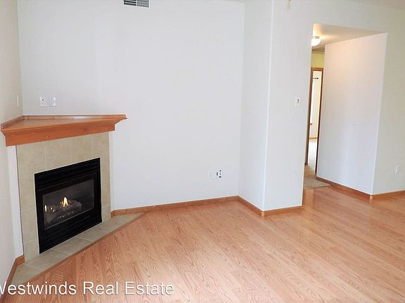 5th image of 240 Sadler Ln APT 101