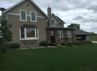 21441 565th St, Plainview, MN 55964