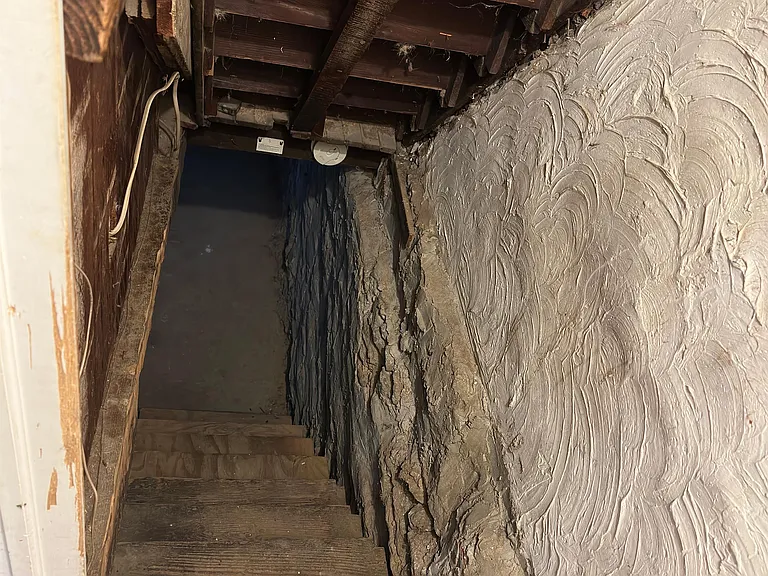 1528 S Hollywood St — Photo 26
