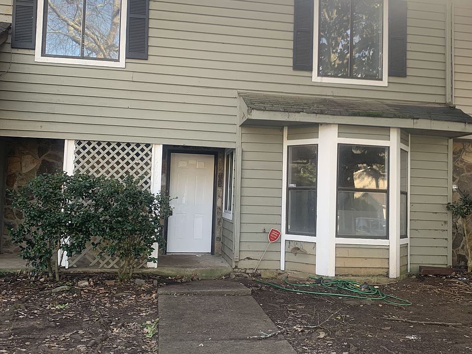 1st image of 5806 Trent Walk Dr