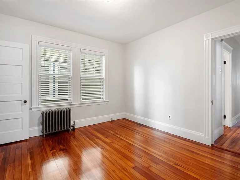 5 Pearl St #1 — Photo 11