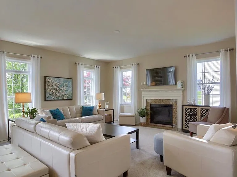 834 Northern Spy Dr — Photo 4