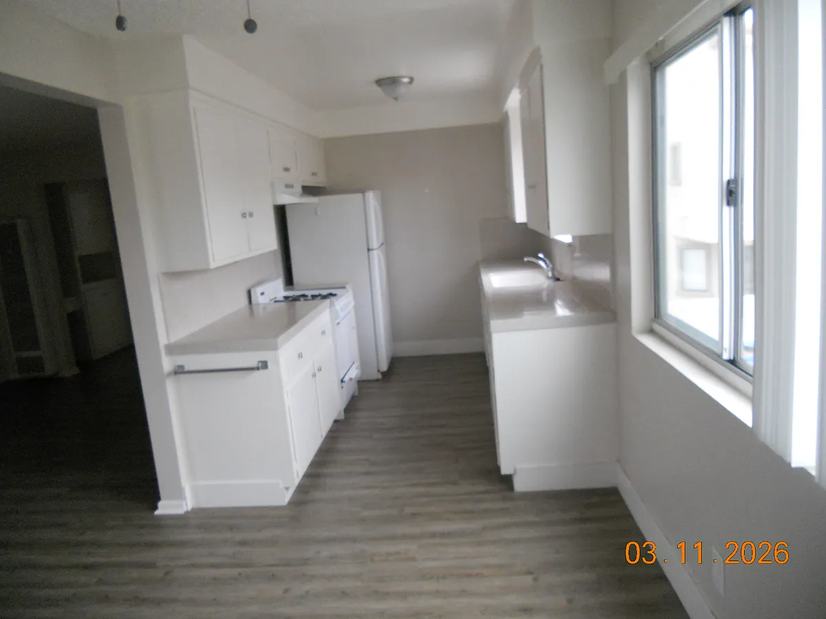 Building Photo - 2610 Carnegie Ln #A