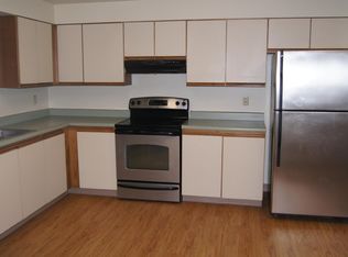 630 Wainwright Rd, Fairbanks, AK 99701