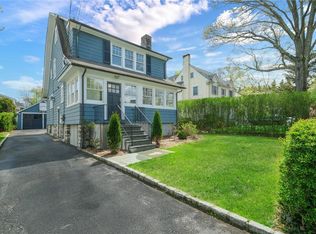 104 W Garden Rd, Larchmont, NY 10538