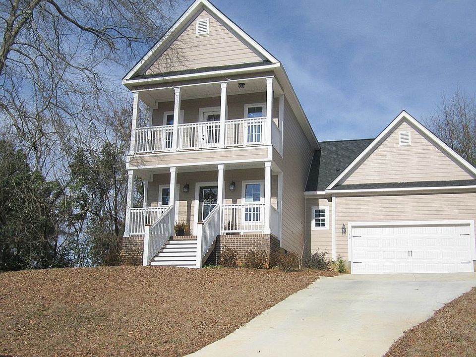 CUSTOM BLT NEW CONSTRUCTION