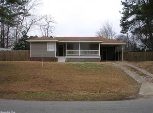 922 Hester Dr, Benton, AR 72015