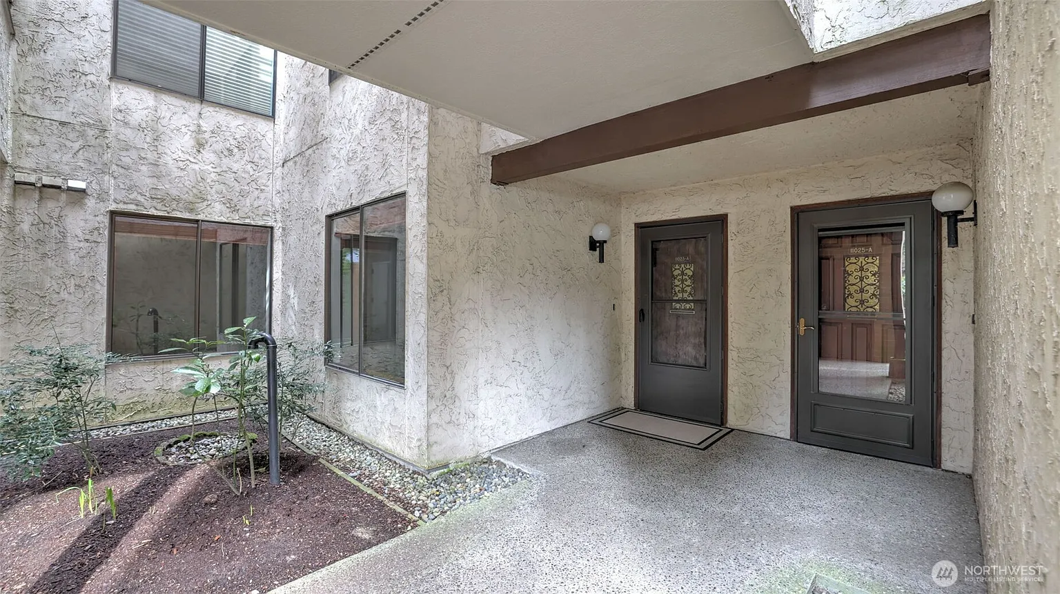 11023 Glen Acres Drive S #23A photo 1