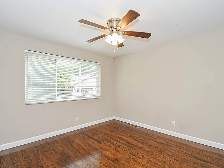 7359 Balson Ave — Photo 21