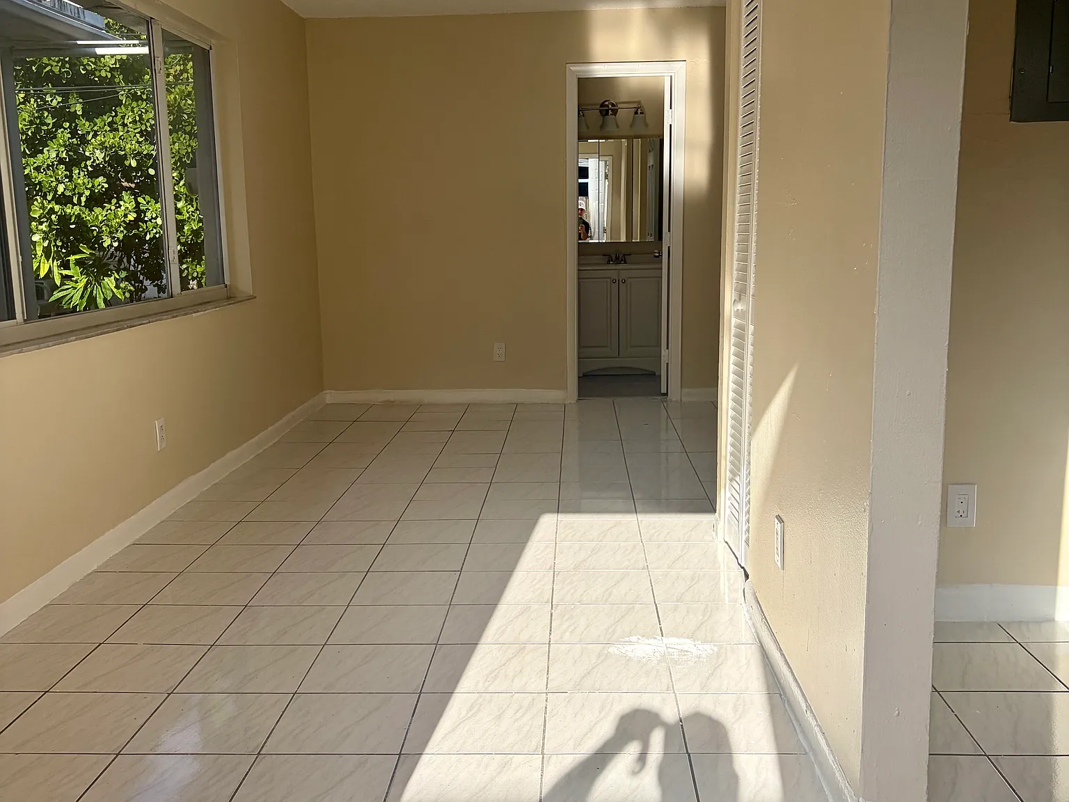 Studio, 500 sqft, $1,350 — Photo 3