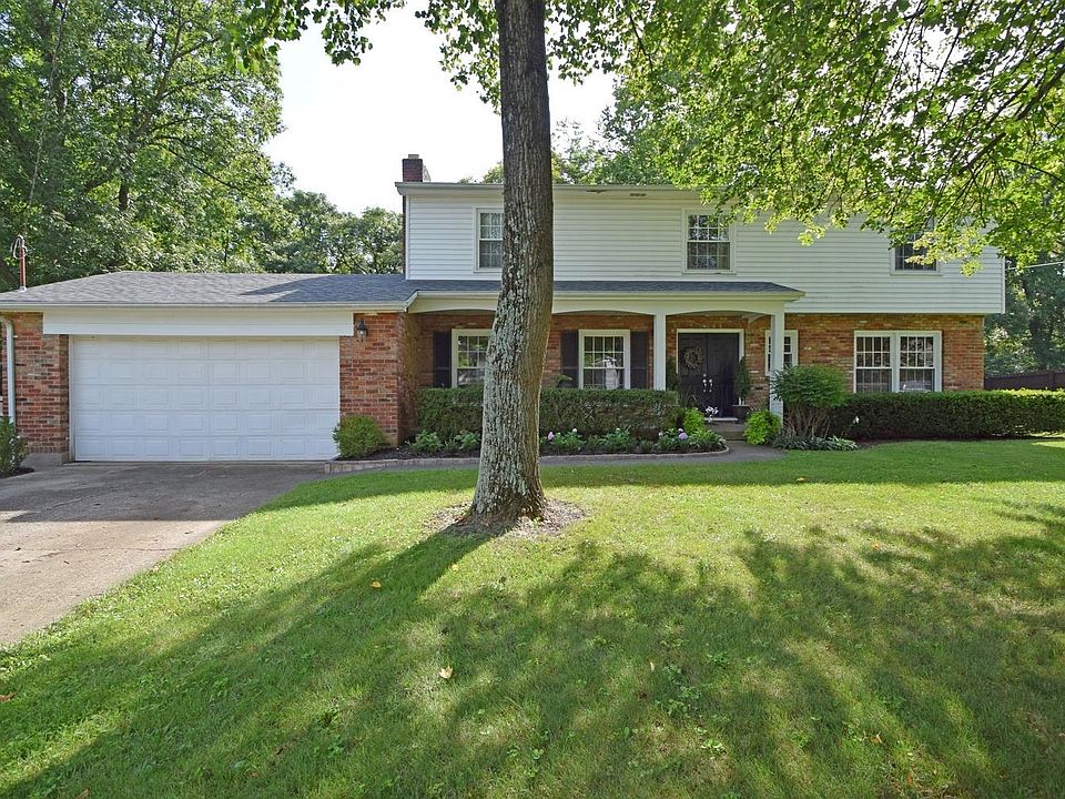 1st image of 826 Indianwood Dr