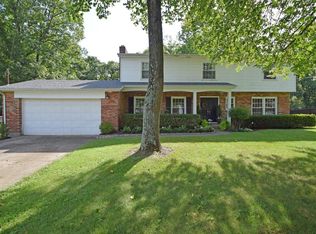 826 Indianwood Dr, Mason, OH