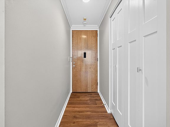2nd image of 1000 Urlin Ave APT 1415