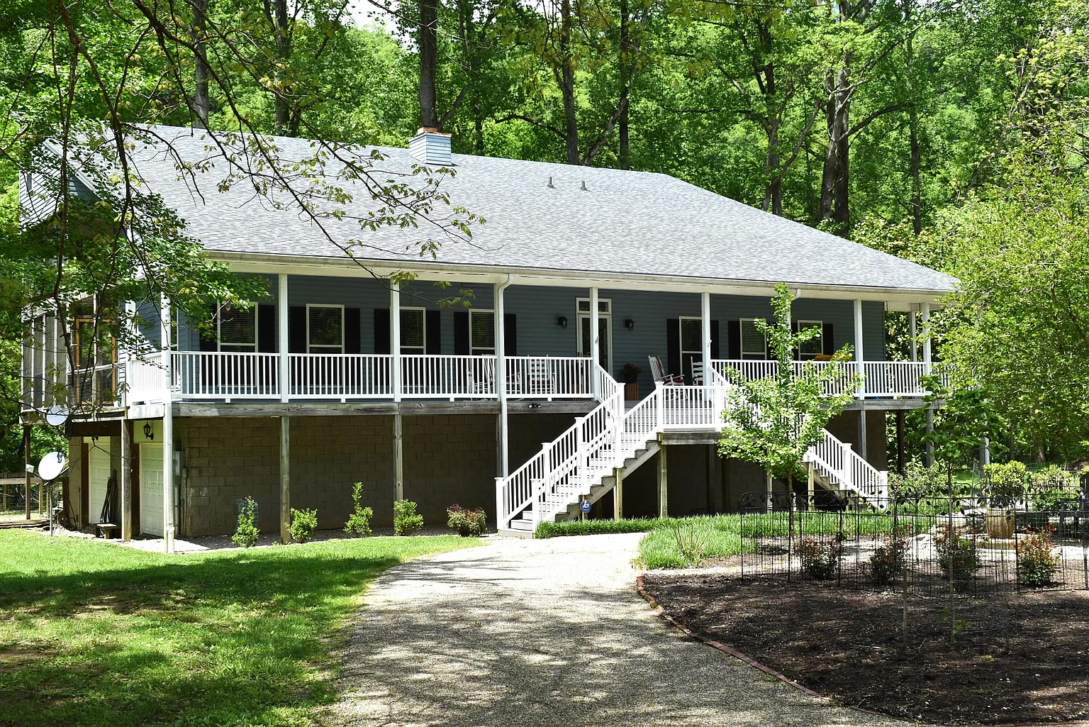 4605 Oregon Rd photo 1
