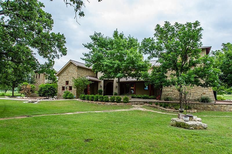 1st image of 4204 Stonecreek Cir