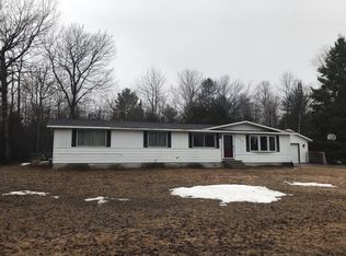 706 S Jefferson St, Alpena, MI 49707