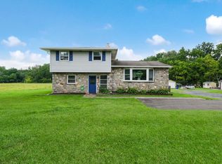 1818 Swamp Rd, Fountainville, PA 18923