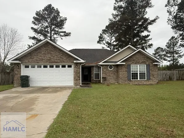 281 Mill Pond Ln SE, Ludowici, GA 31316