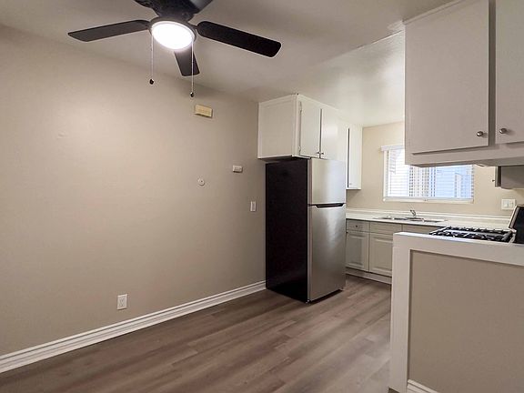 5th image of 2609-2615 Fairmount Ave