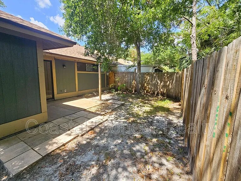 1003 Willow Pond Dr — Photo 24
