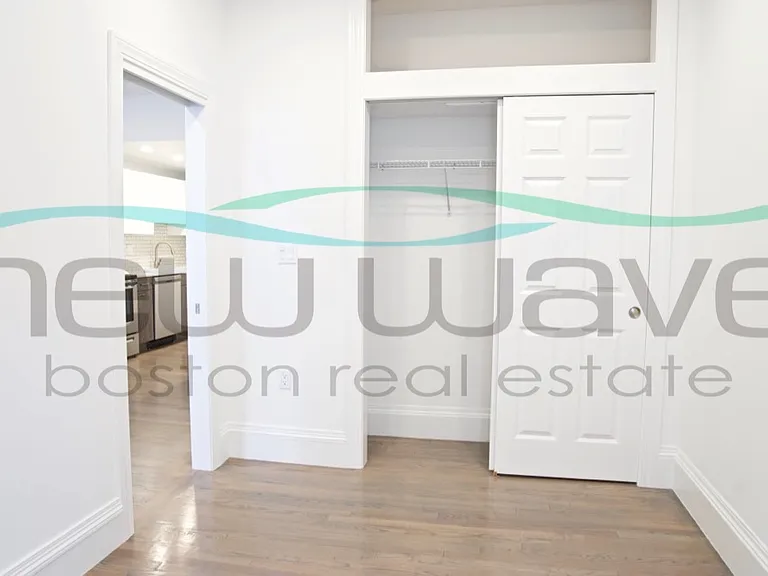 503 Beacon St #5 — Photo 3