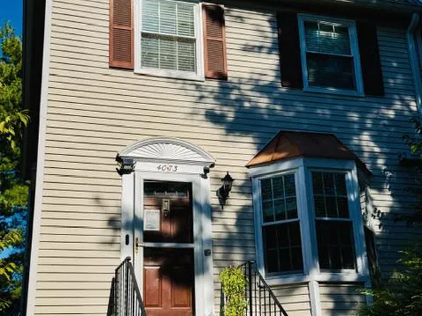 4073 Weeping Willow Ct #135A, Chantilly, VA 20151