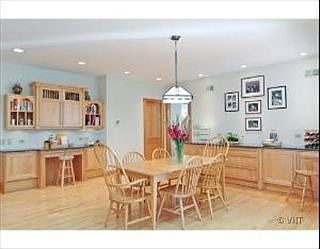4th image of 2436 Meadow Dr N