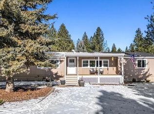 7315 E Owens Rd, Chattaroy, WA 99003