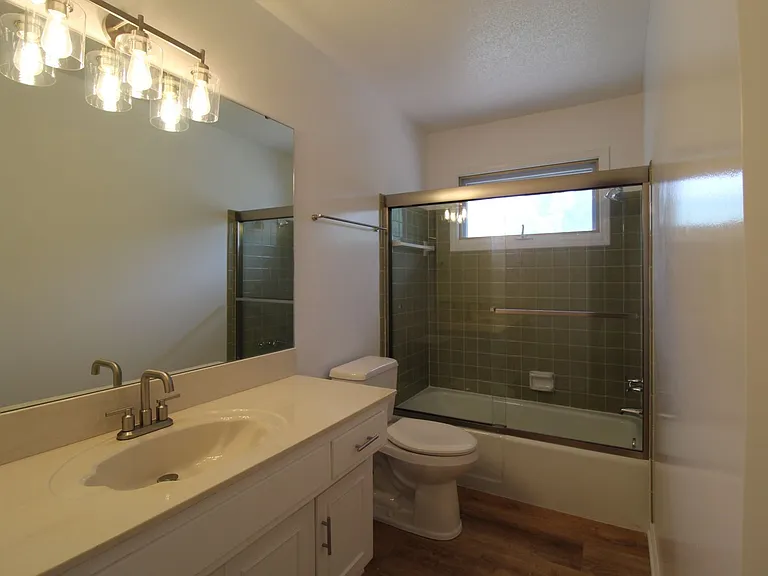 9913 Perry Dr — Photo 27