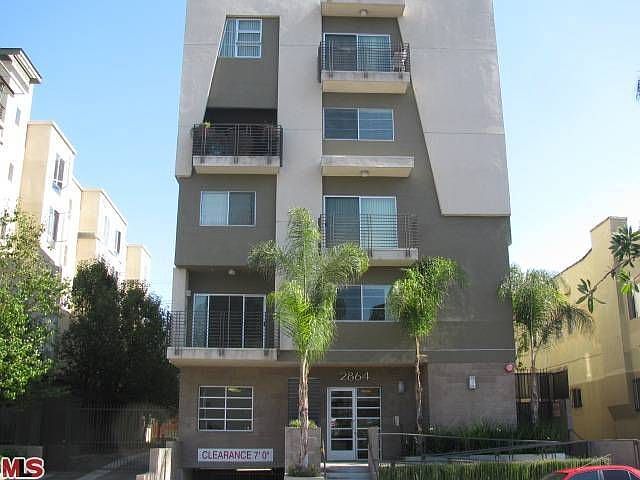 1st image of 2864 Sunset Pl APT 401