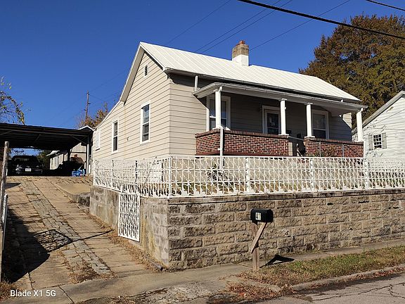 2nd image of 42 Stokesland Ave