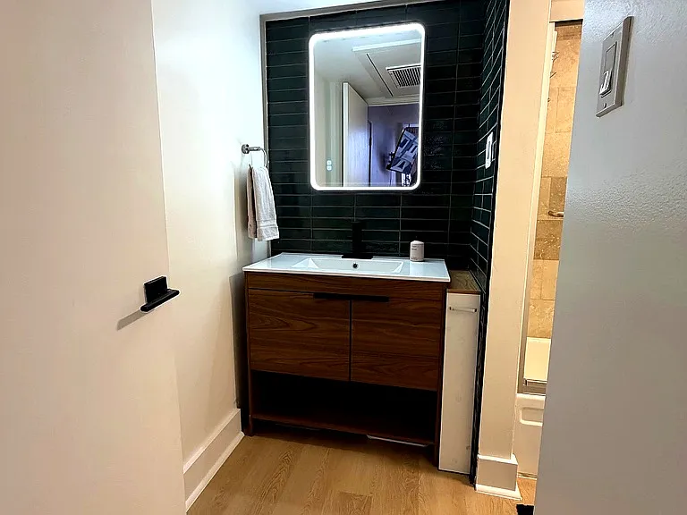 1212 Guadalupe St #904 — Photo 18