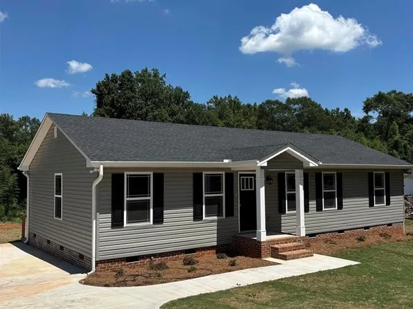 95 Elmina St, Spartanburg, SC 29303
