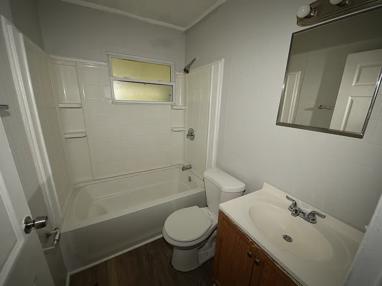 2541 Mariposa Dr — Photo 10