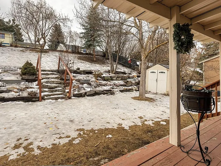 2215 E Vista Dr — Photo 20