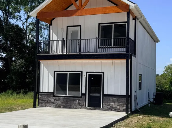 36 State Highway K, Pineville, MO 64856