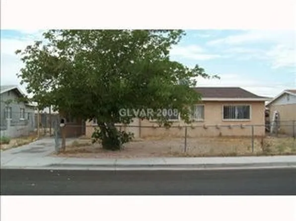 2016 Carver Ave, North Las Vegas, NV 89032