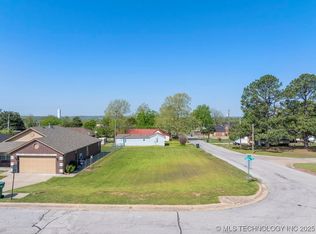 1340 E Grayson Ave, Sapulpa, OK 74066
