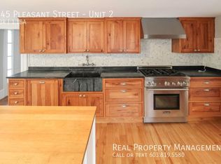 445 Pleasant St #2, Portsmouth, NH 03801