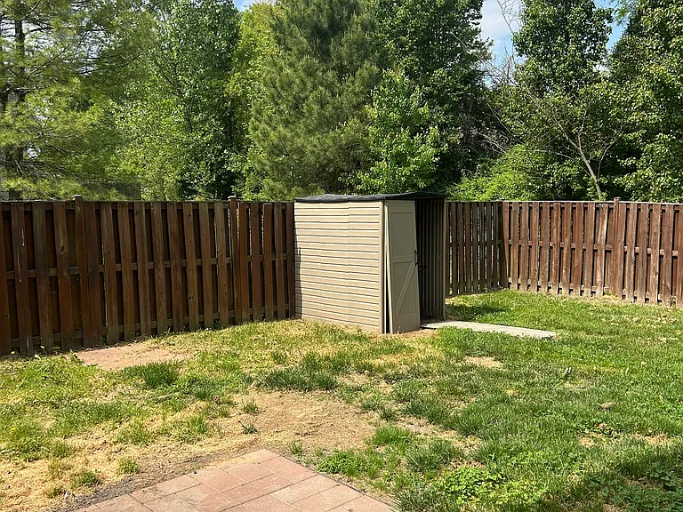 221 Woodstream Blvd — Photo 6