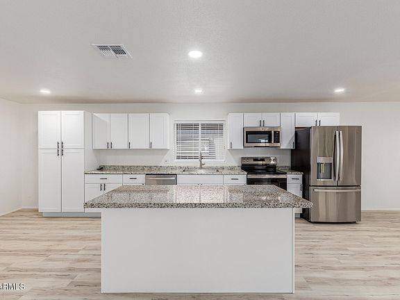 5th image of 7226 W SUNNYSLOPE Lane